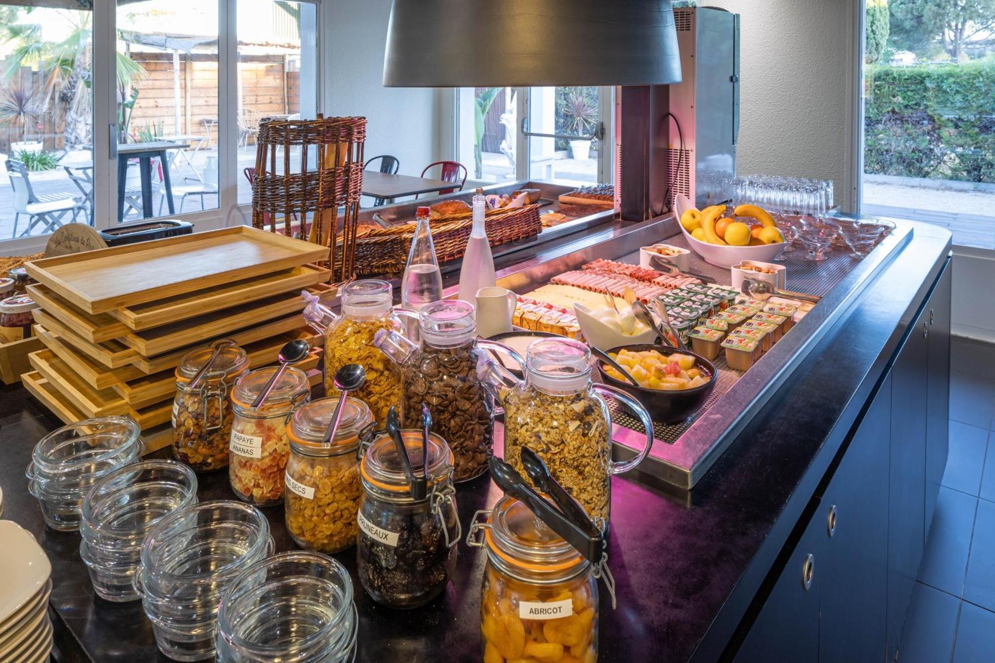 Noemys Arles Otel Dış mekan fotoğraf