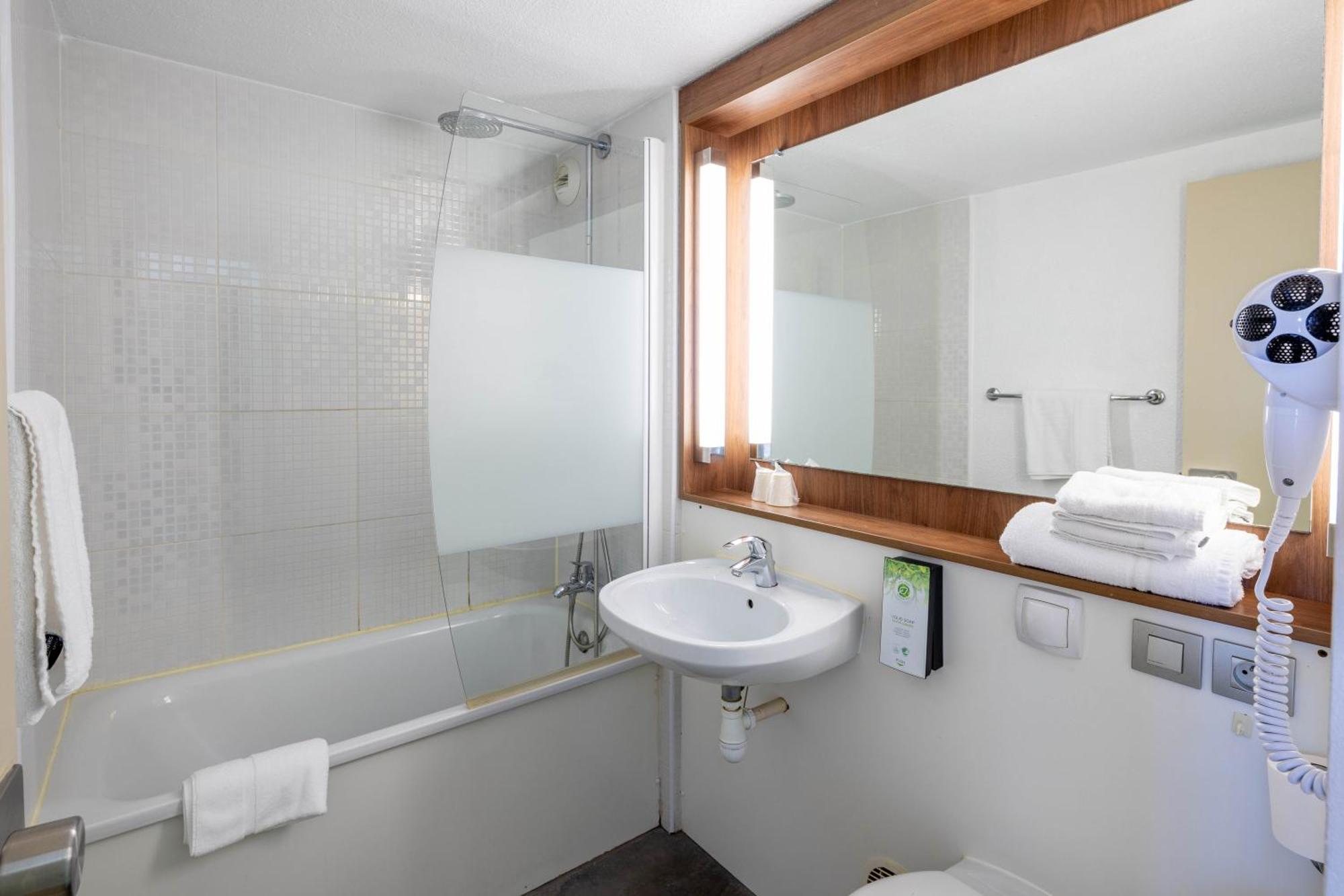 Noemys Arles Otel Dış mekan fotoğraf